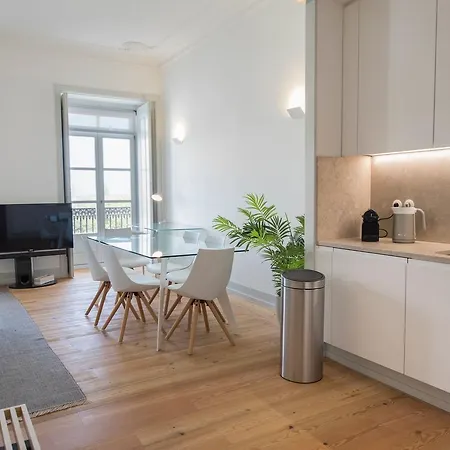 Lovelystay - Downtown - Campo Das Cebolas - Iva Apartamento Lisboa