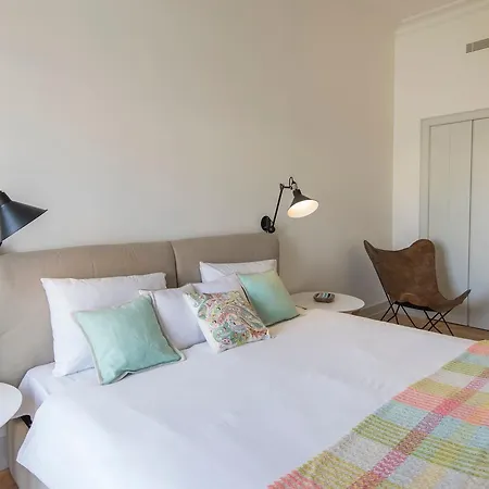 Lovelystay - Downtown - Campo Das Cebolas - Iva * ליסבון