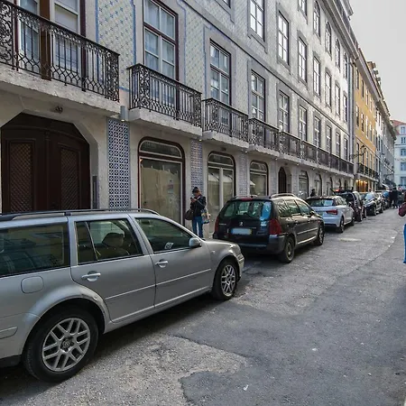 Lovelystay - Downtown - Campo Das Cebolas - Iva * Lisboa